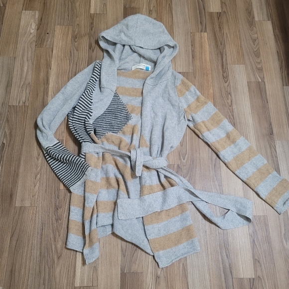 Anthropologie Sparrow Lambswool Grey Contrast Stripe Hooded Cardigan Sweater Sm - Picture 1 of 6